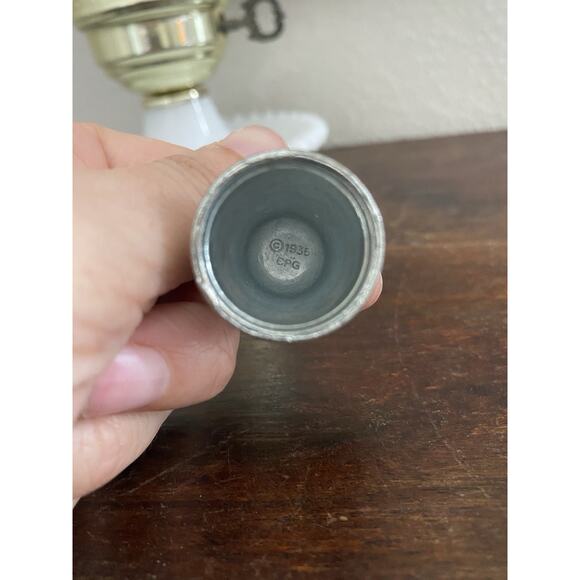 Vintage 1935 Monopoly Attachables Thimble Keychain - Picture 3 of 3